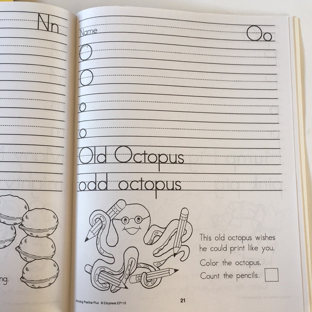 “Cutting and Handwriting” workbooks/black line bk - Picture 10 of 14